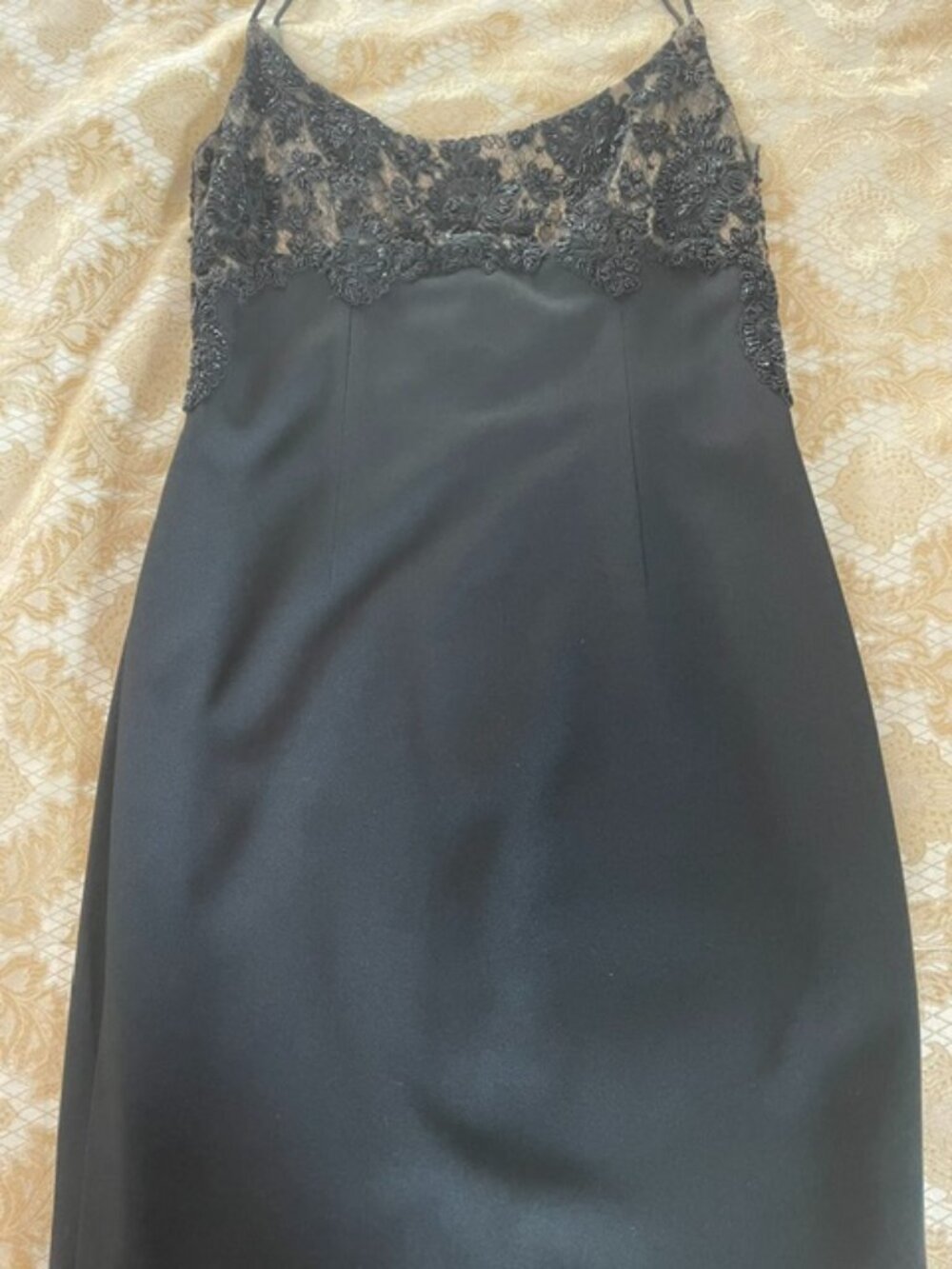 Carmen Marc Valvo Black Lace Cocktail Dress Size 8
